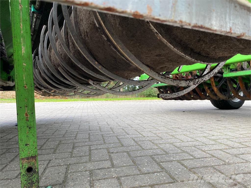 Farmtec Agri 300 Spitmachine - Met getrokken Zaaic Varomosios akėčios ir žemės frezos