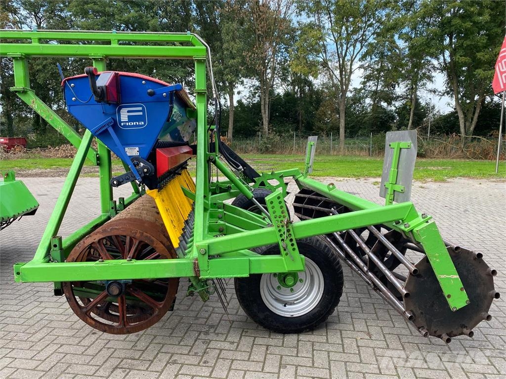 Farmtec Agri 300 Spitmachine - Met getrokken Zaaic Varomosios akėčios ir žemės frezos