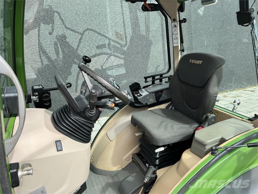 Fendt 209V Profi Setting 2 Tractors