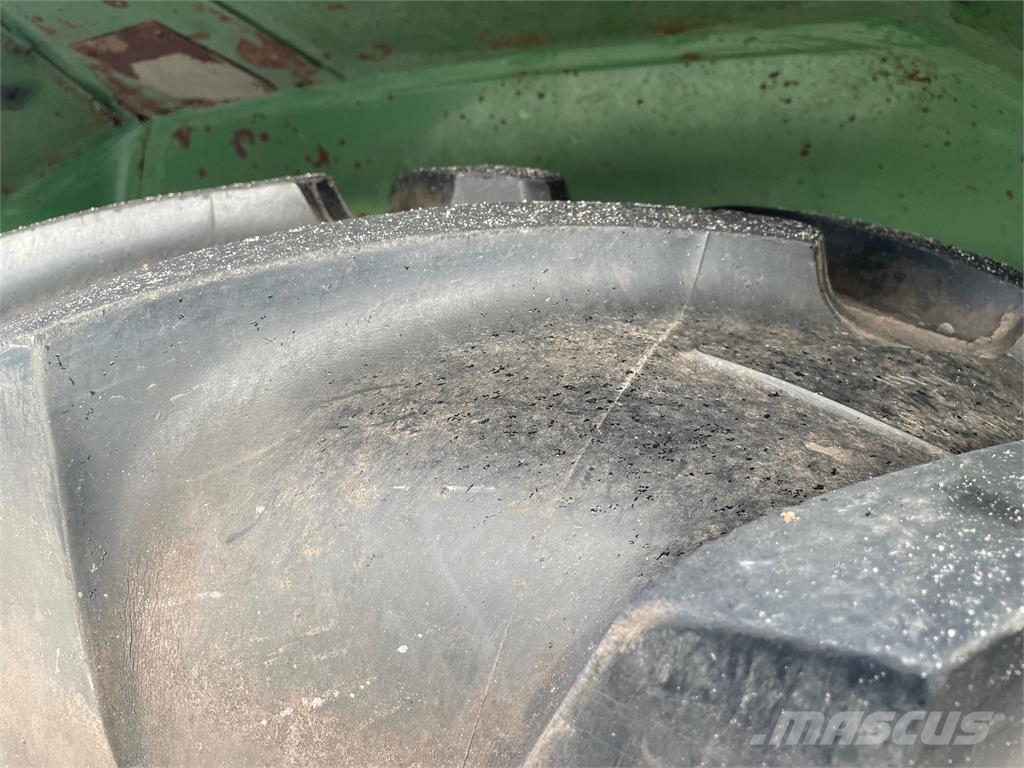 Fendt 412 Vario Farmer Tractors