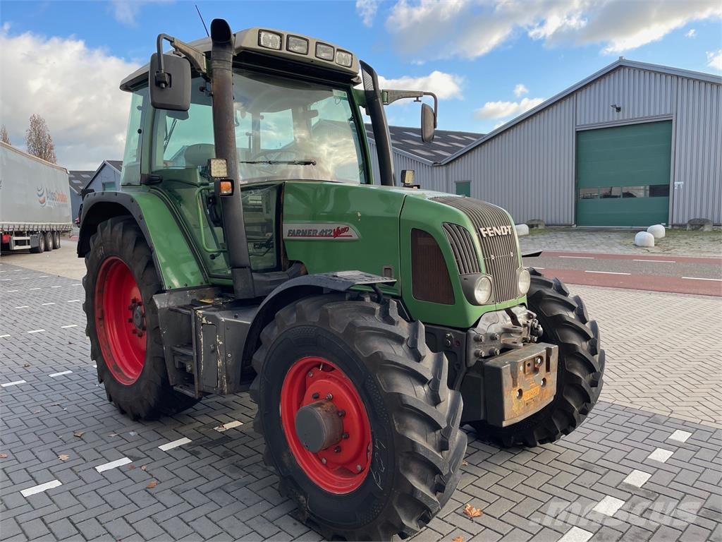 Fendt 412 Vario Farmer Tractors