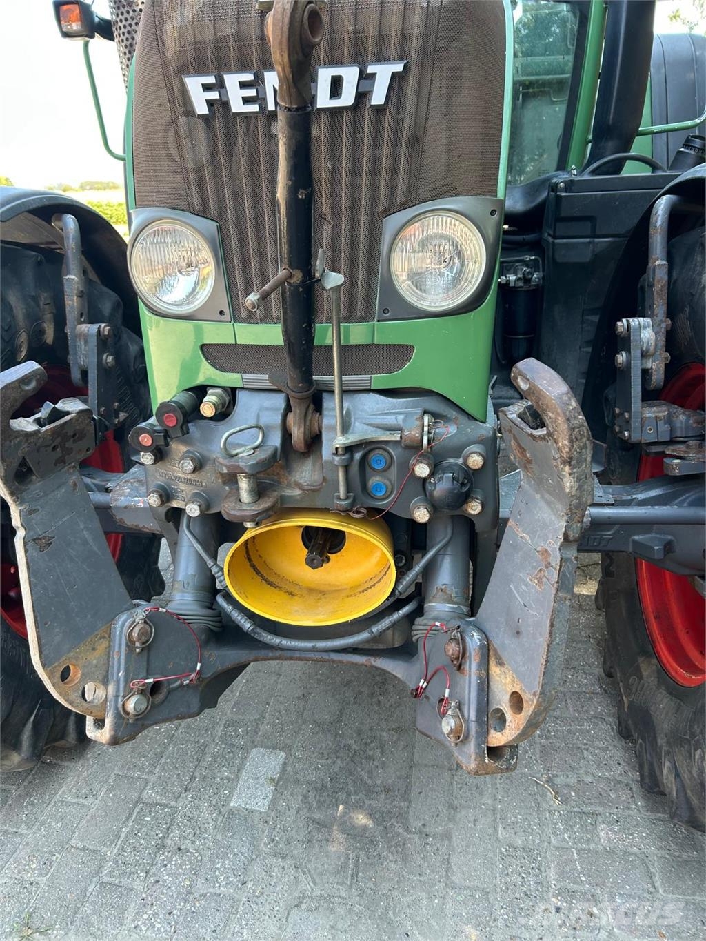Fendt 415 vario tms Traktorok