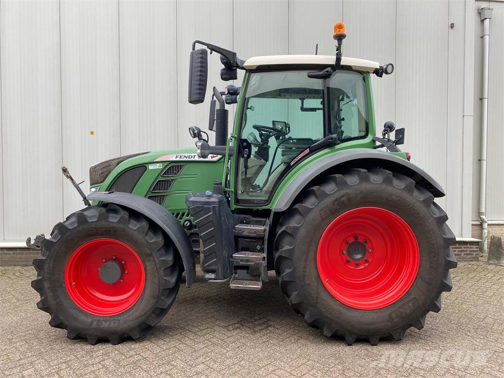 Fendt 516 SCR profiplus Tractors