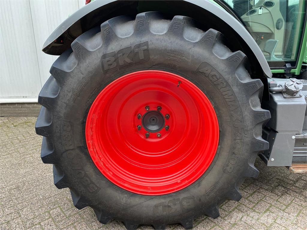 Fendt 516 SCR profiplus Tractors