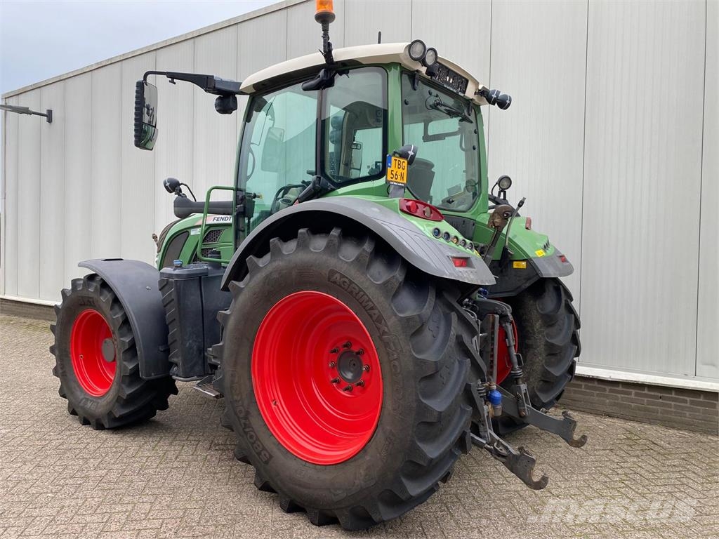 Fendt 516 SCR profiplus Tractors