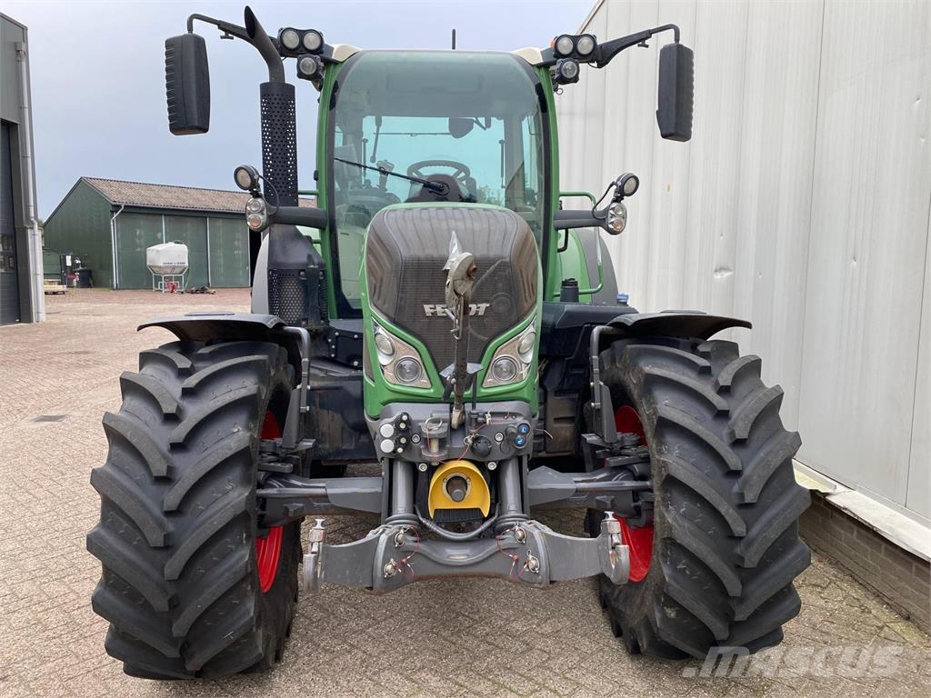 Fendt 516 SCR profiplus Tractors