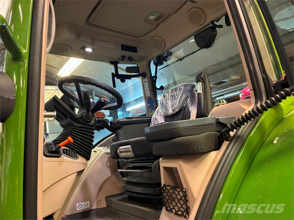 Fendt 718 Gen6 profi plus الجرارات