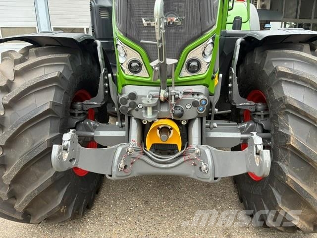 Fendt 718 Gen6 profi plus الجرارات