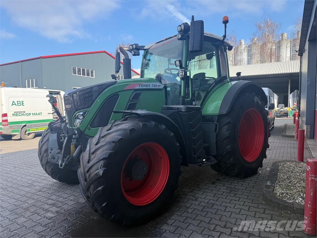 Fendt 720 S4 Profi+ Tracteur