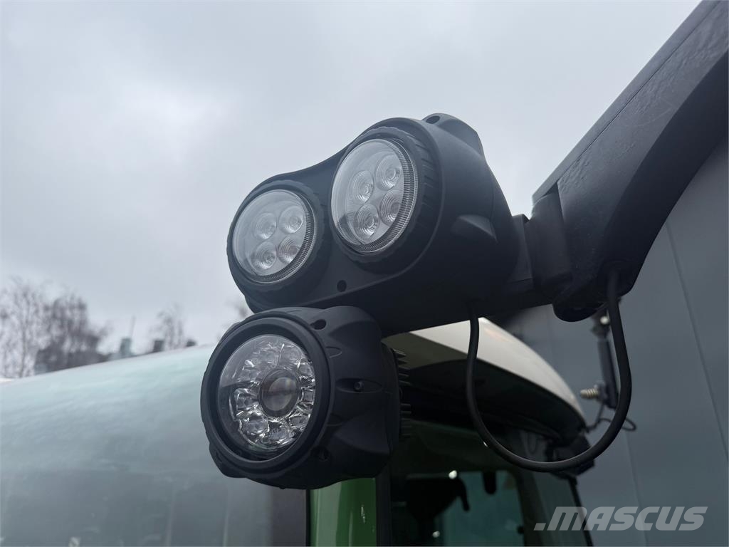 Fendt 720 SCR Profi met Trimble RTK الجرارات