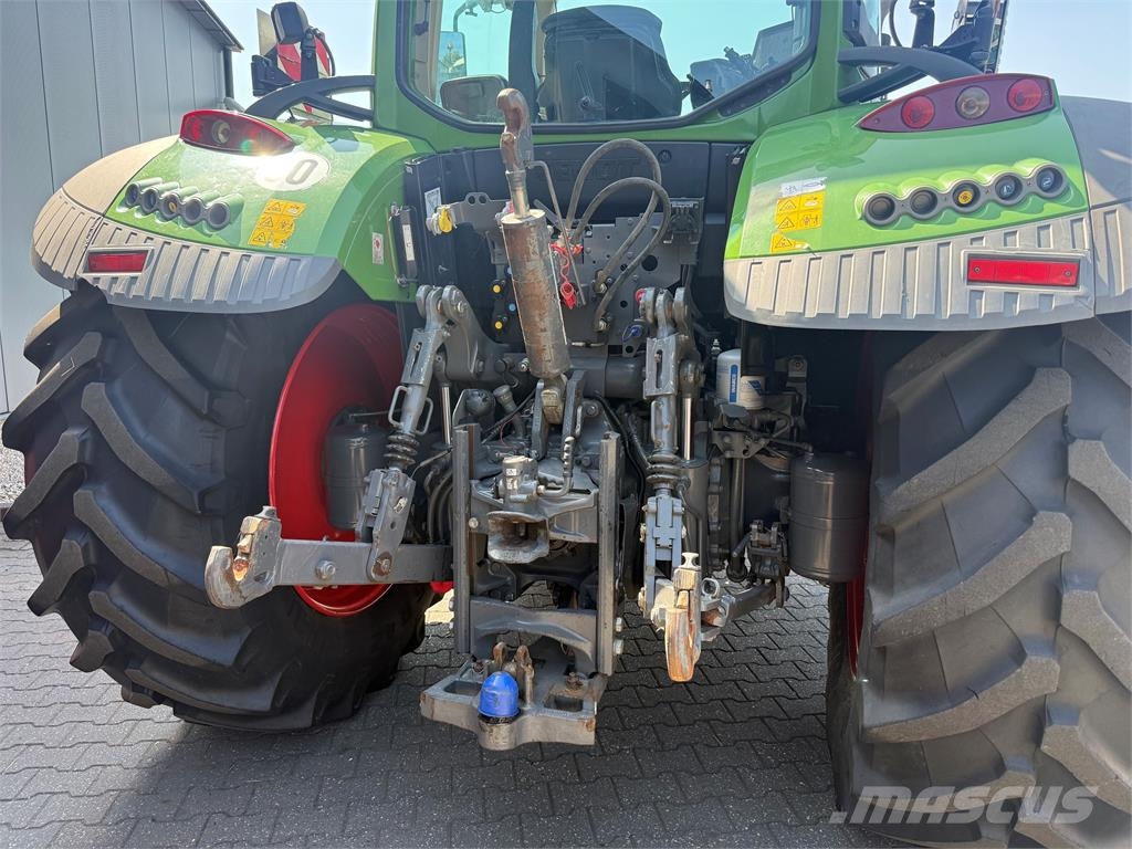 Fendt 724 Gen6 ProfiPlus Tractors