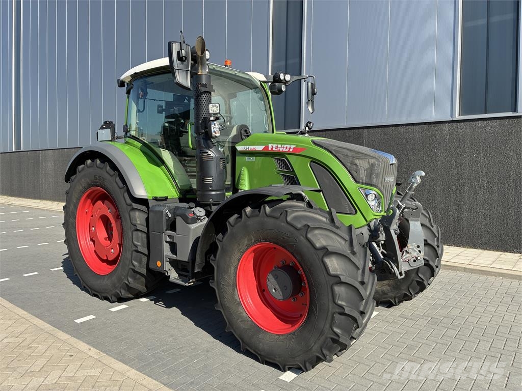 Fendt 724 ProfiPlus Gen6 トラクター