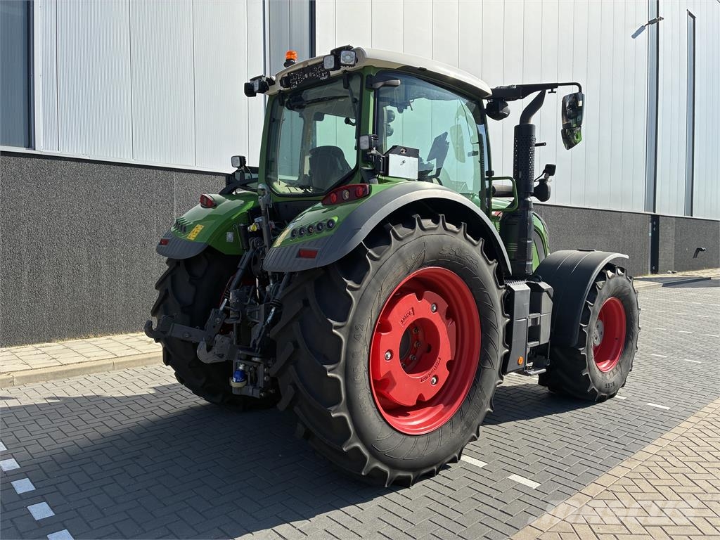 Fendt 724 ProfiPlus Gen6 トラクター