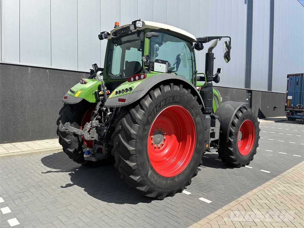 Fendt 724 ProfiPlus Gen6 トラクター