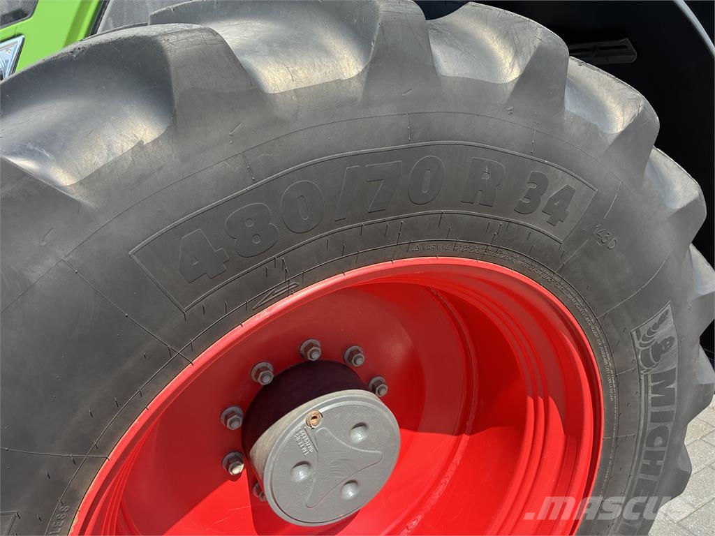 Fendt 724 ProfiPlus Gen6 トラクター