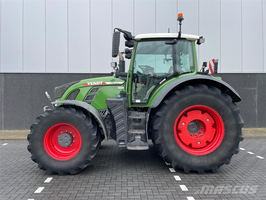 Fendt 724 ProfiPlus Gen6 トラクター