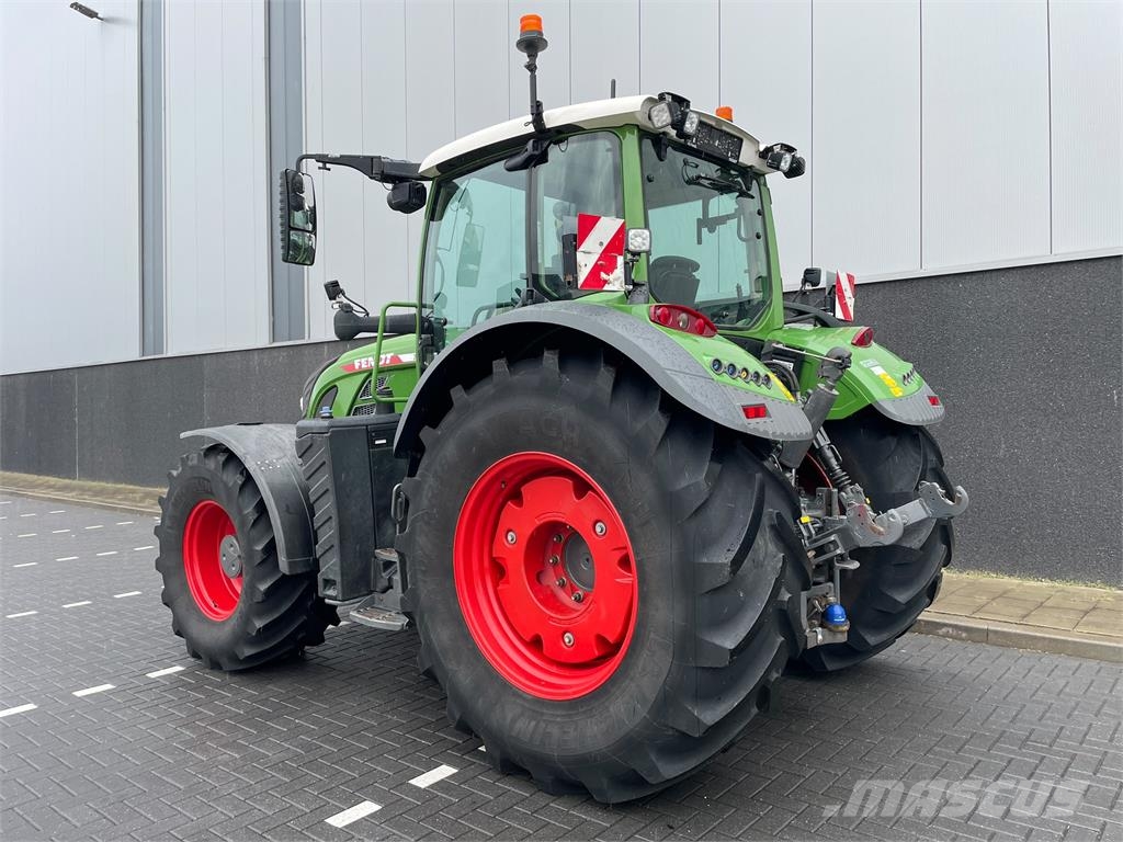 Fendt 724 ProfiPlus Gen6 トラクター