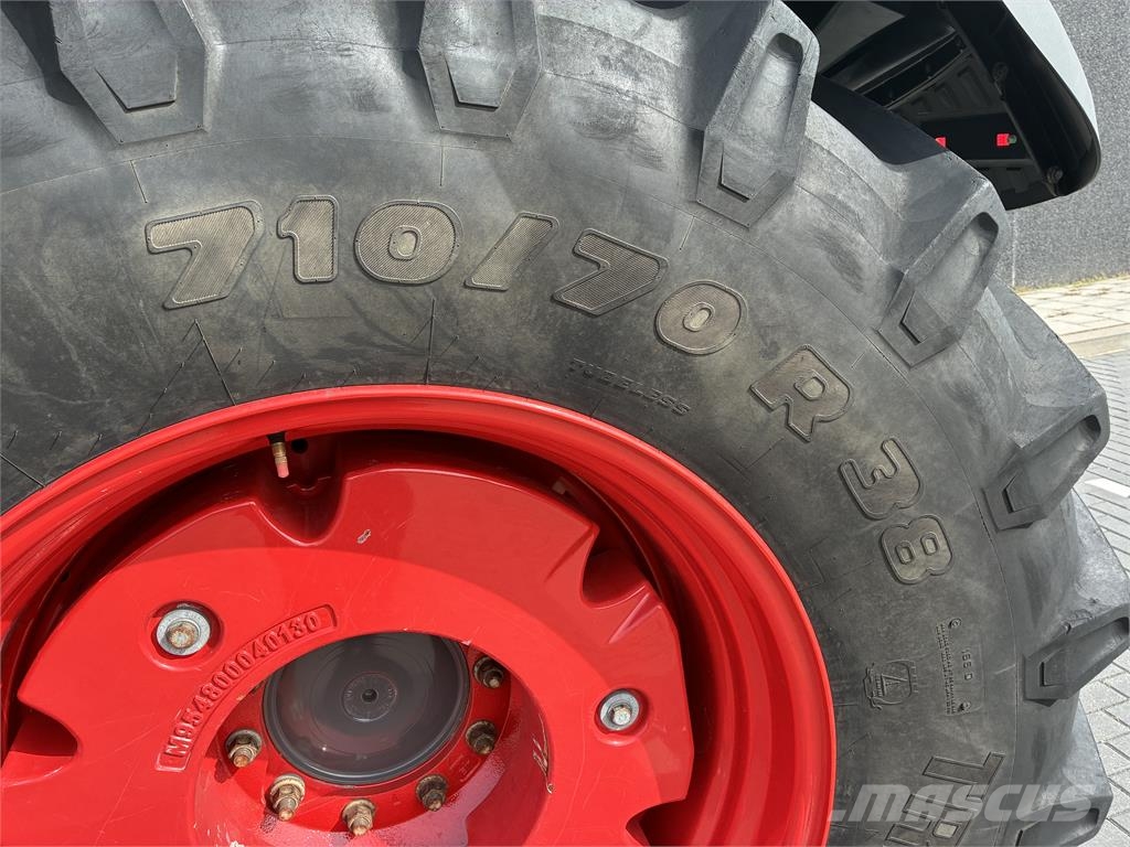 Fendt 724 ProfiPlus Gen6 Traktorid