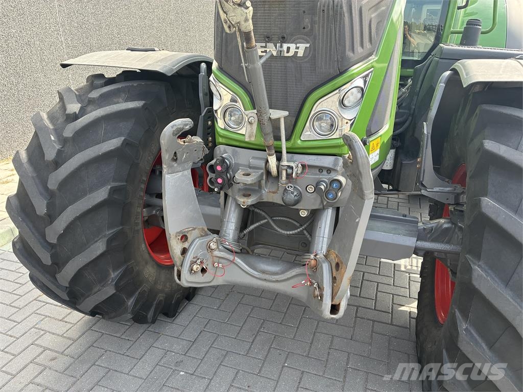 Fendt 724 ProfiPlus Gen6 Traktorid