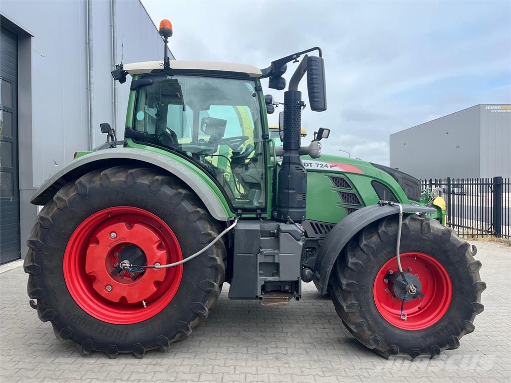 Fendt 724 S4 Traktörler