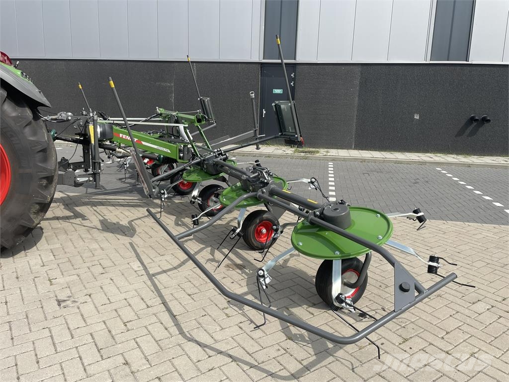 Fendt Lotus 770 Ranghinatori