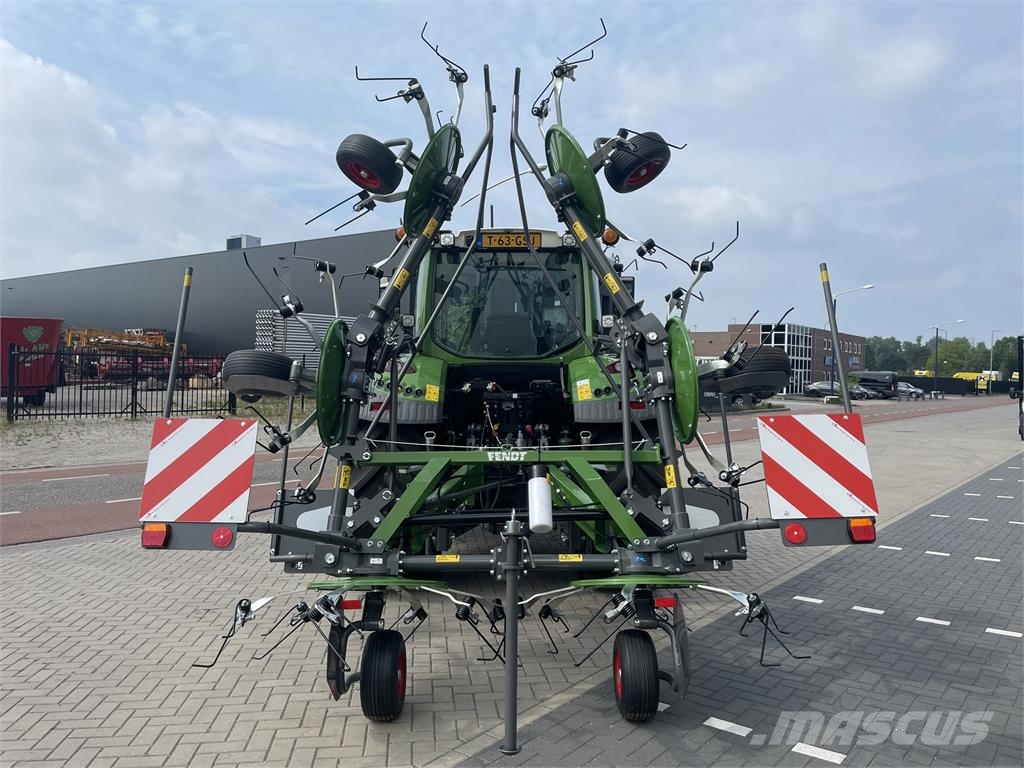 Fendt Lotus 770 Ranghinatori