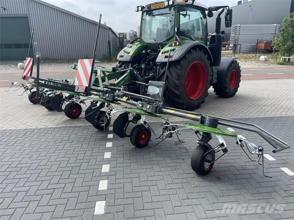 Fendt Lotus 770 Ranghinatori