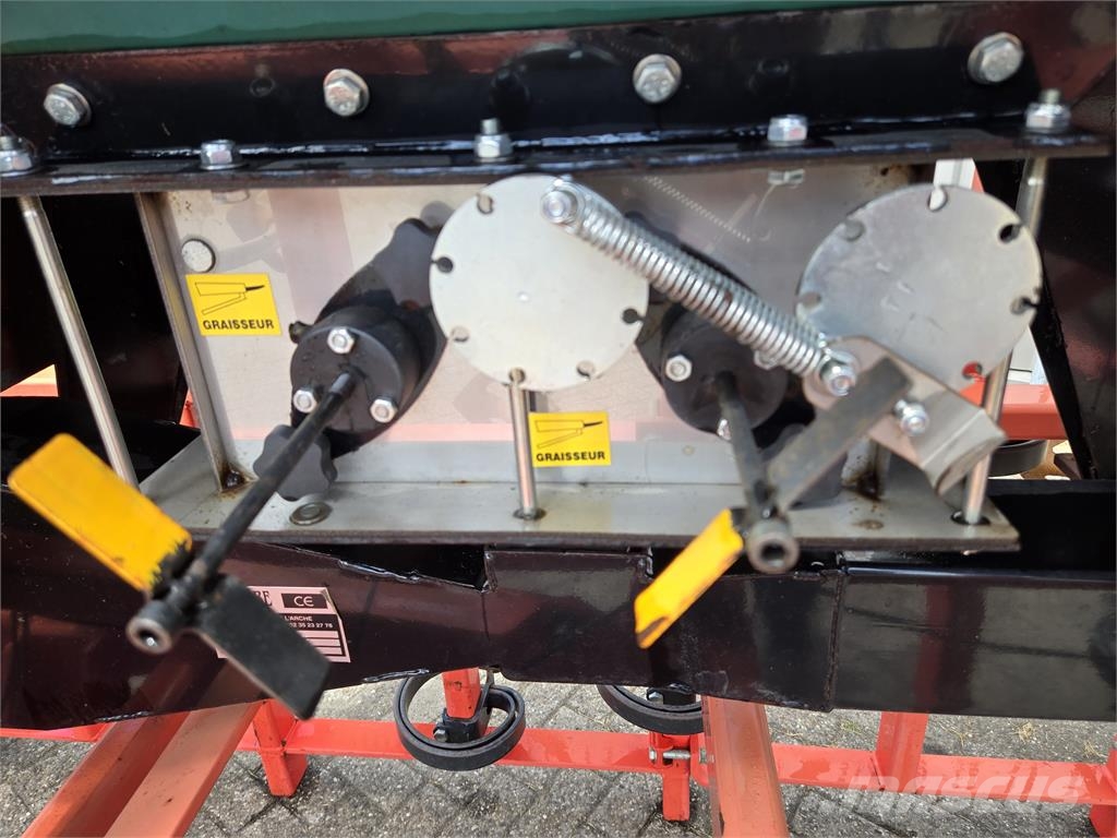 Guttler Supermaxx 50-7 met dubbele naeg Cultivatoare