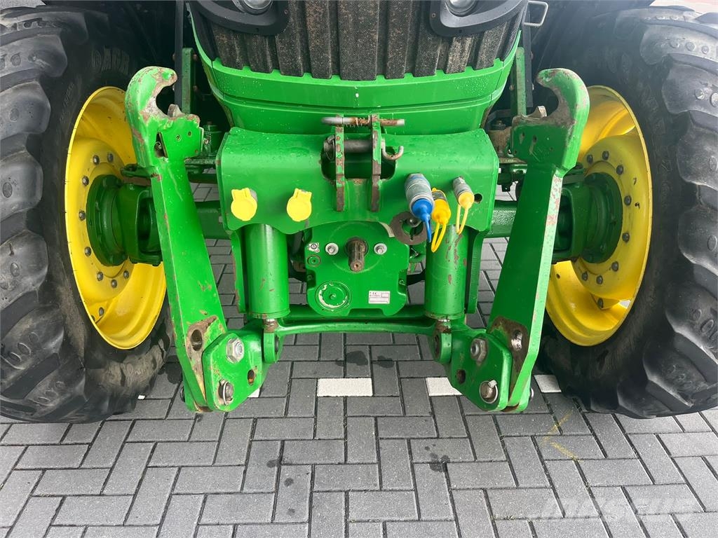 John Deere 6125R AutoPower Trattori