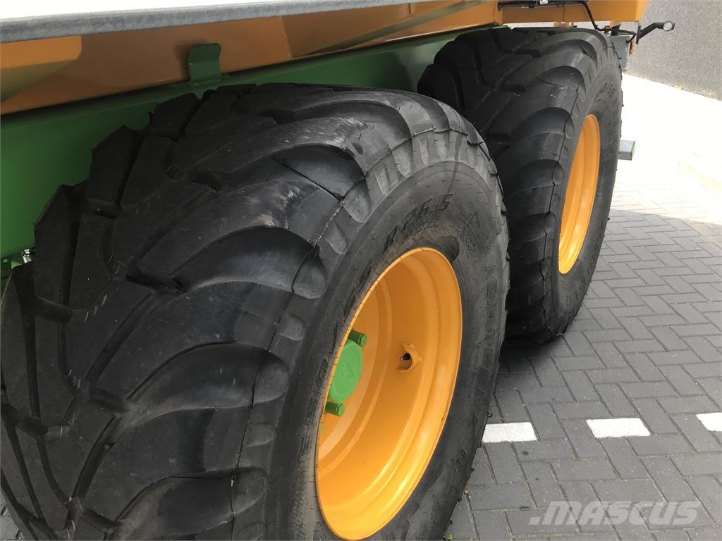 Joskin TransCAP 6500/22BC150 Трейлери для транспортування тварин