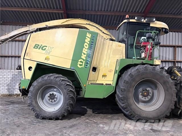 Krone Big X 700 Rezač za bale, oprema za rezanje in odvijanje bal