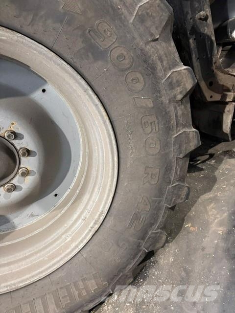 Krone Big X 700 Rezač za bale, oprema za rezanje in odvijanje bal