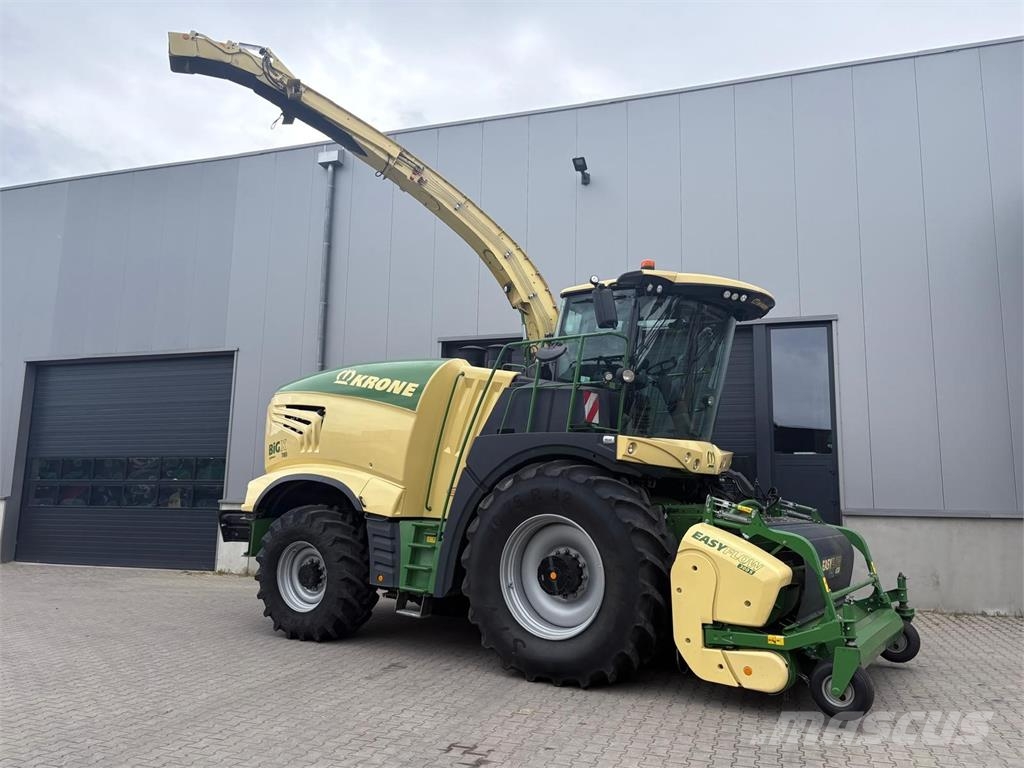 Krone Big X 780 + EC 900-3 + EF 300S Desmenuzadoras, cortadoras y desenrolladoras de pacas