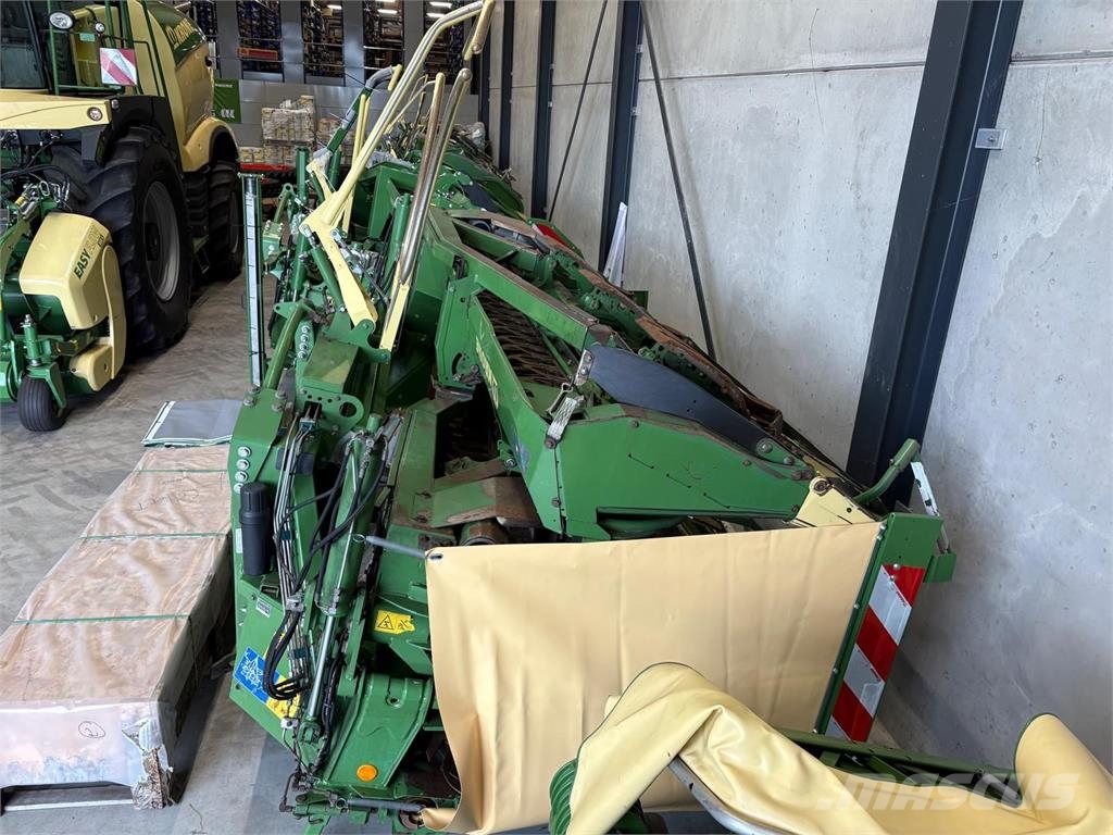 Krone Big X 780 + EC 900-3 + EF 300S Desmenuzadoras, cortadoras y desenrolladoras de pacas