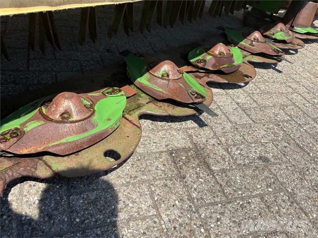 Krone Easycut 320CV Q Žacie stroje