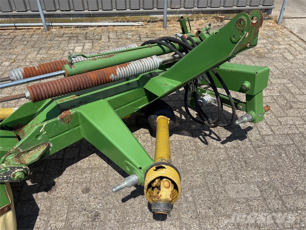 Krone Easycut 320CV Q Žacie stroje