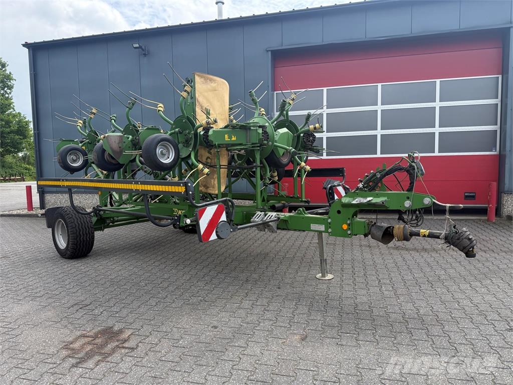 Krone KWT 1300 Ancinhos e espalhadores de feno