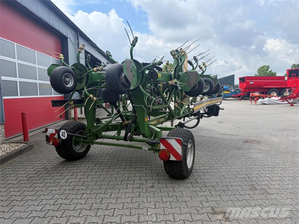 Krone KWT 1300 Ancinhos e espalhadores de feno