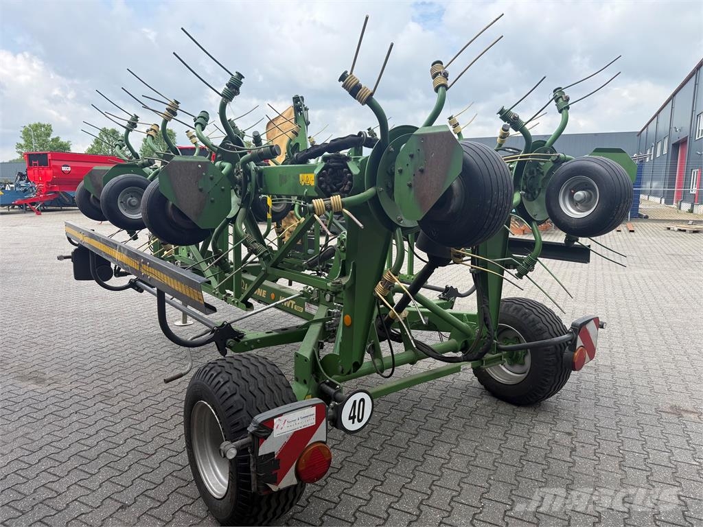 Krone KWT 1300 Ancinhos e espalhadores de feno