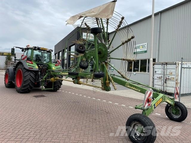 Krone swadro 807 مكابس وميبسات التبن