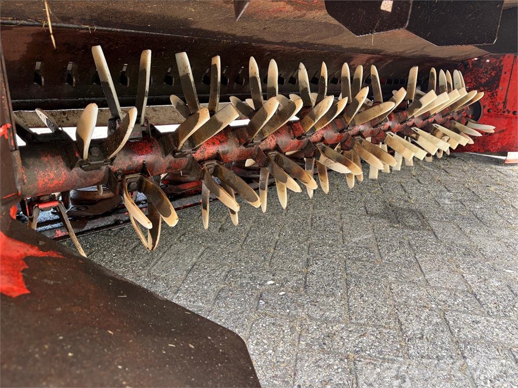 Kuhn FC 313 ACHTERMAAIER FF Žací stroje