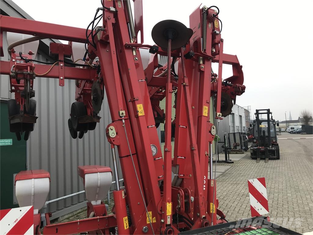 Kverneland Optima HD e-drive 8R maiszaaimachine Såmaskiner