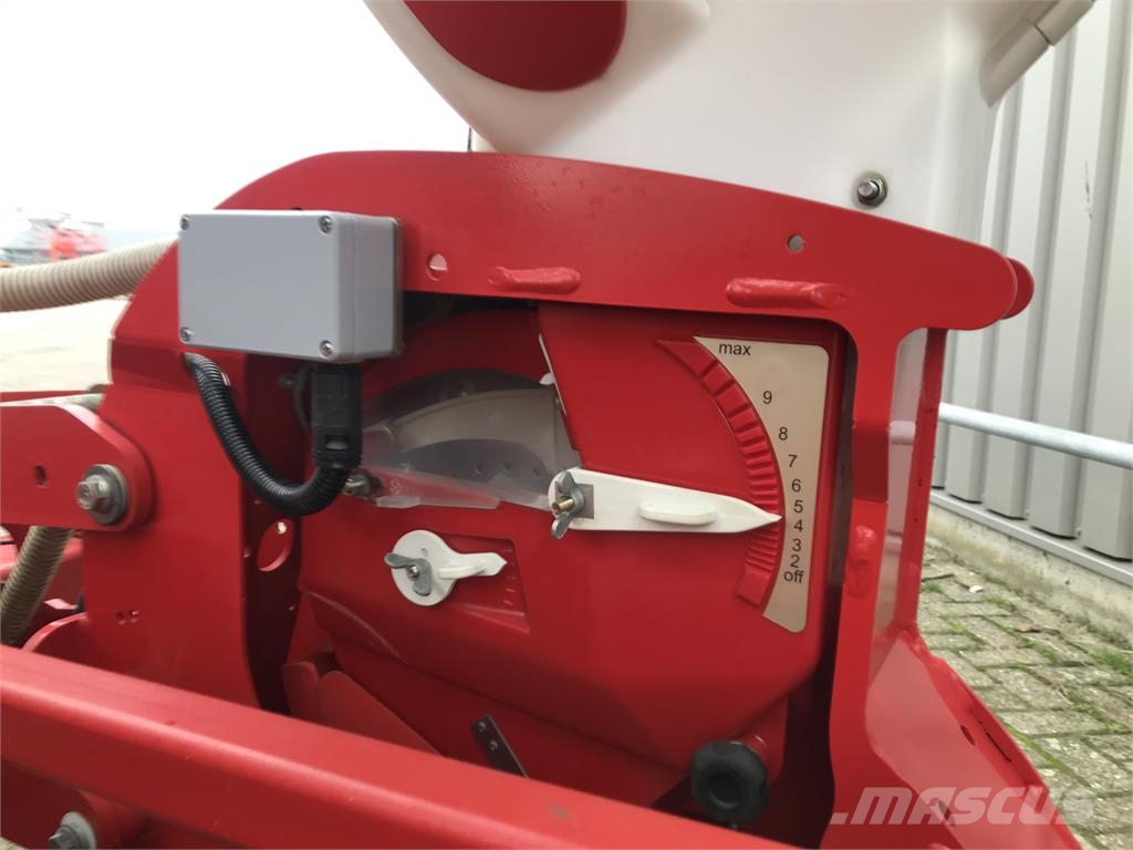 Kverneland Optima HD e-drive 8R maiszaaimachine Såmaskiner