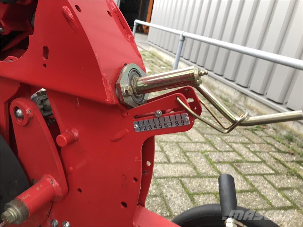 Kverneland Optima HD e-drive 8R maiszaaimachine Såmaskiner