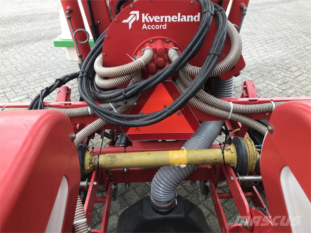 Kverneland Optima HD e-drive 8R maiszaaimachine Såmaskiner