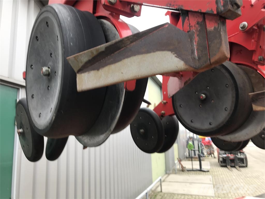 Kverneland Optima HD e-drive 8R maiszaaimachine Såmaskiner