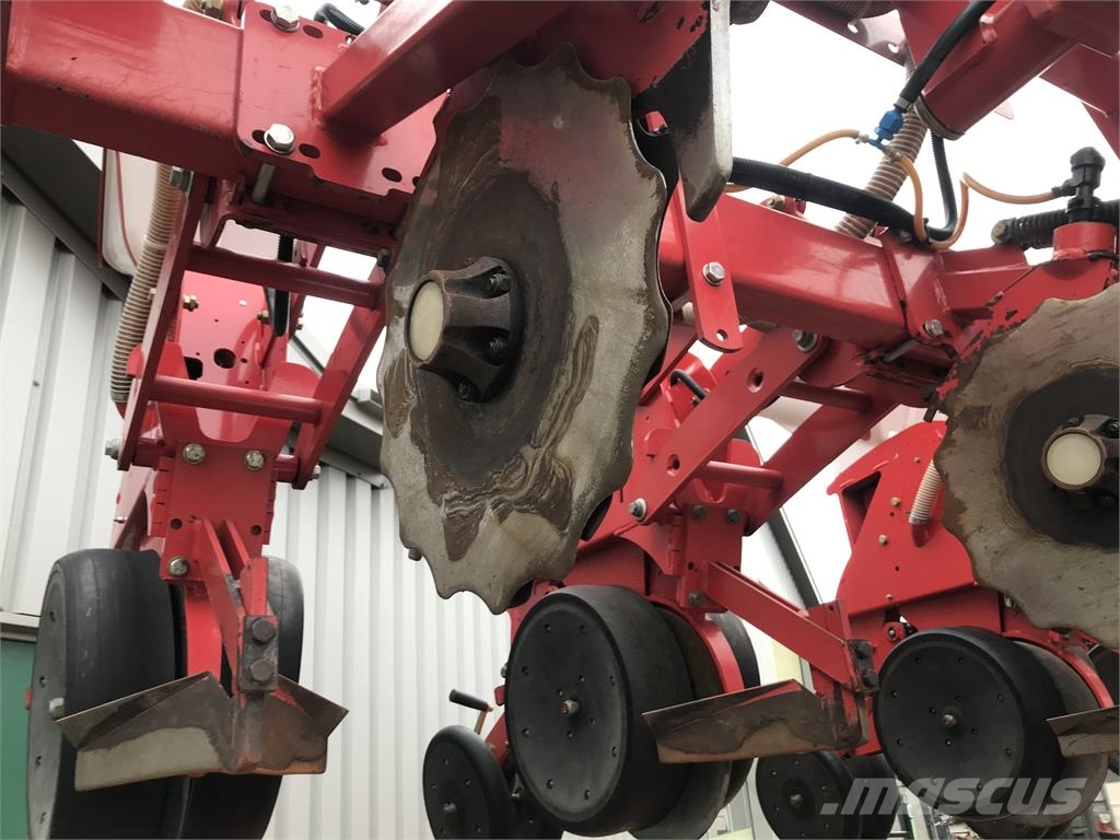 Kverneland Optima HD e-drive 8R maiszaaimachine Såmaskiner