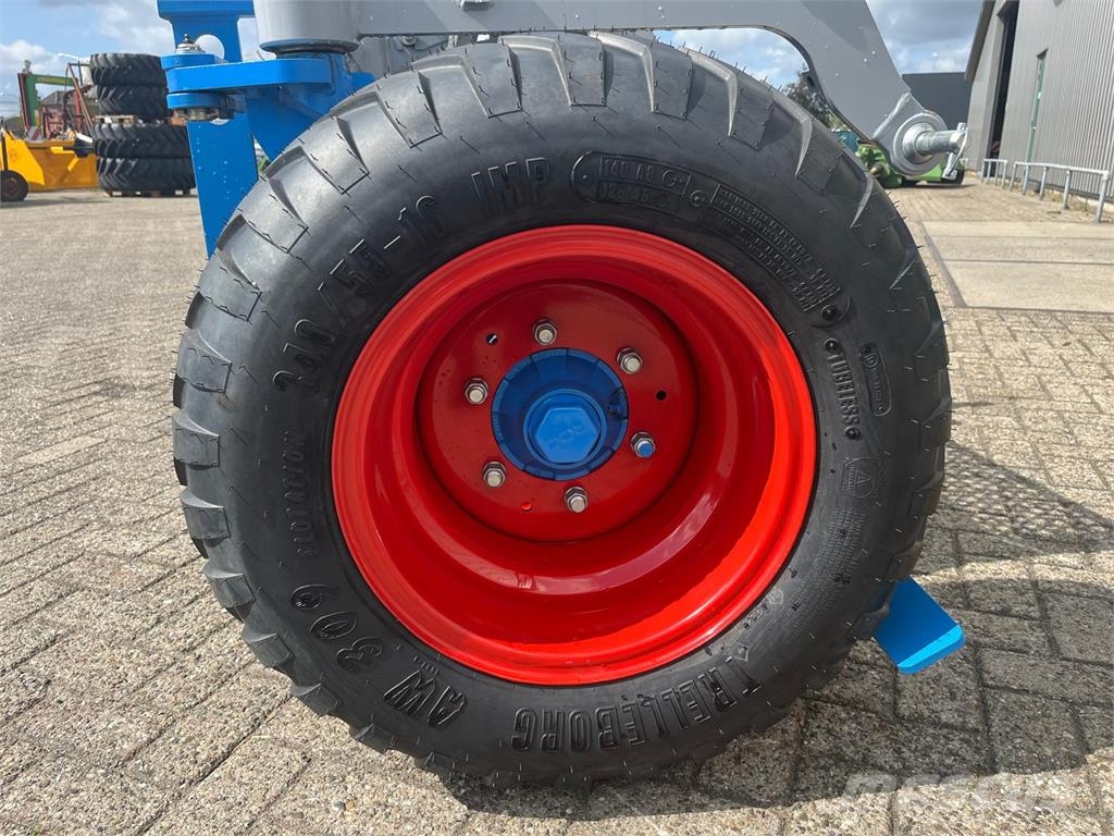  Lemken-Bandenpakker Solitair FR Další
