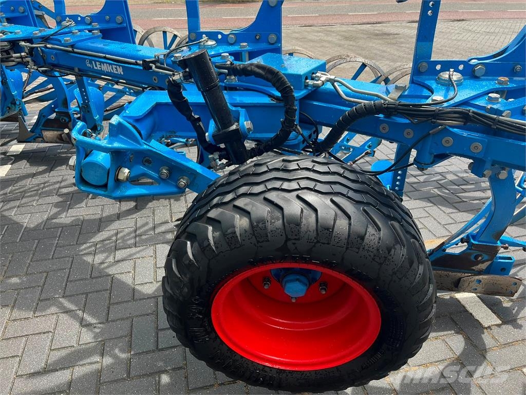 Lemken Juwel 8 Isobus 6 schaar met FlexPack Vanlige ploger