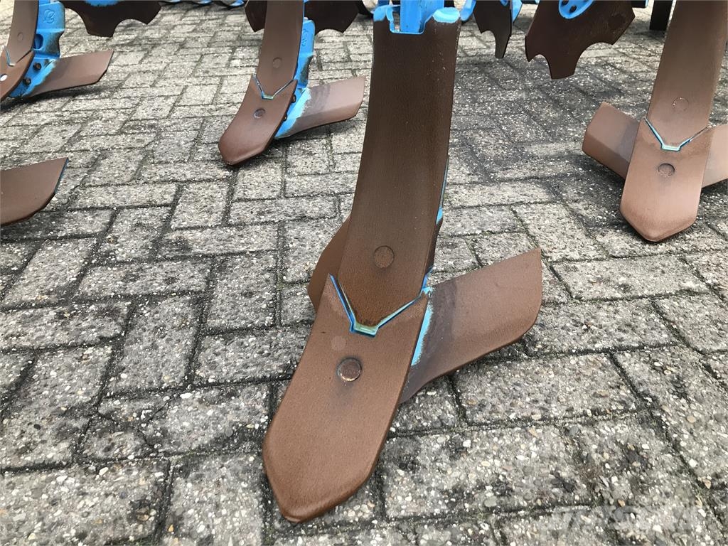Lemken Karat 9/400 met flexringwals Cultivatoare